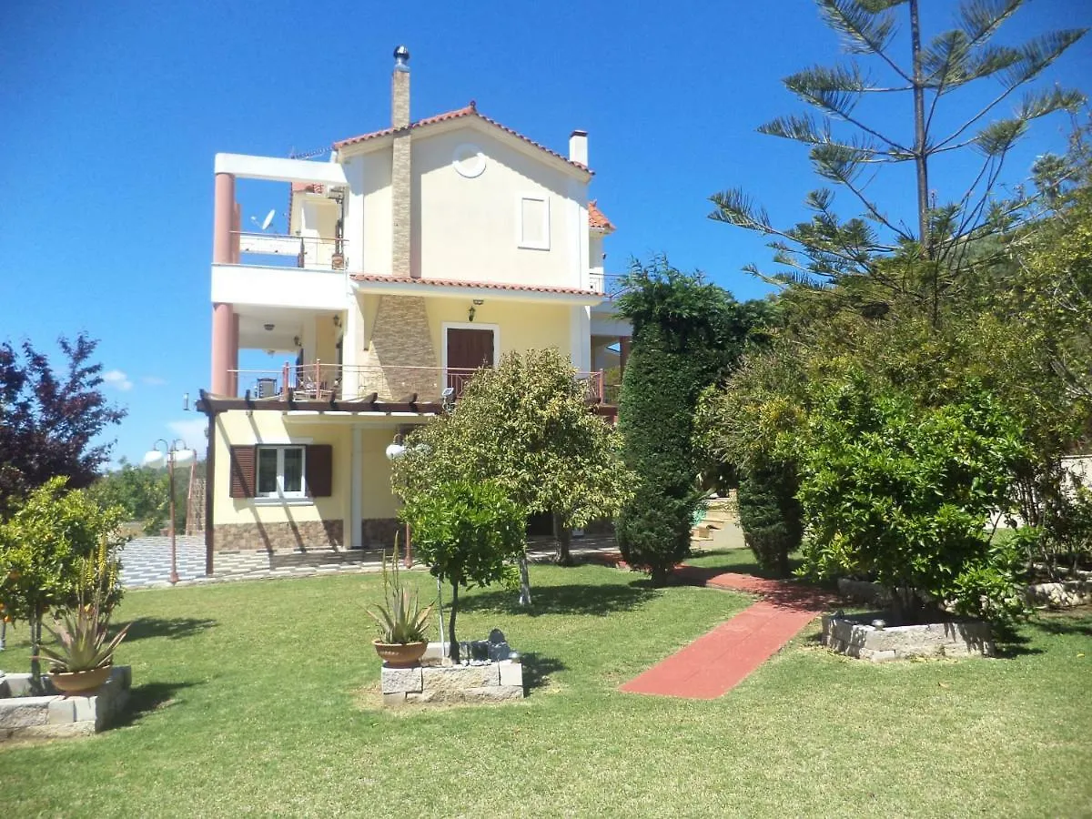 Villa Elpida Svoronata Greece